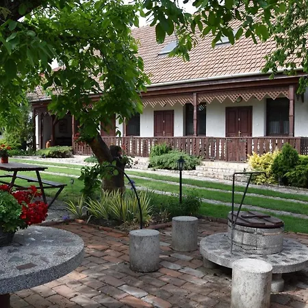 Apartment Bodrog-parti Vendeghaz *