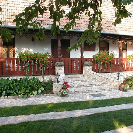 Apartament Bodrog-parti Vendeghaz *